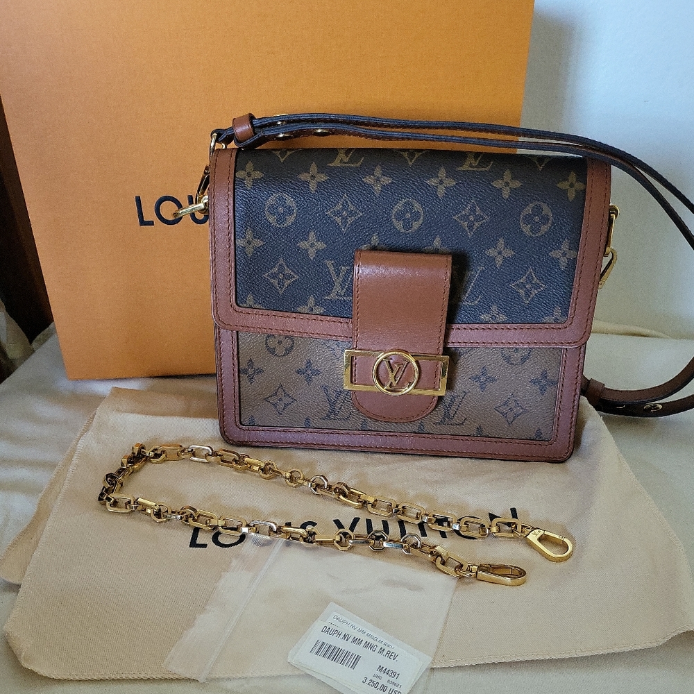 Louis Vuitton LV Dauphine MM Shoulder Bag Handbag Monogram Reverse